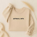 ДЕРЖИСЬ, МАТЬ | Oversized Crewneck Sweatshirt | Loose Fit Pullover Sweater | Minimalist Streetwear | Cozy Mom Life Sweatshirt