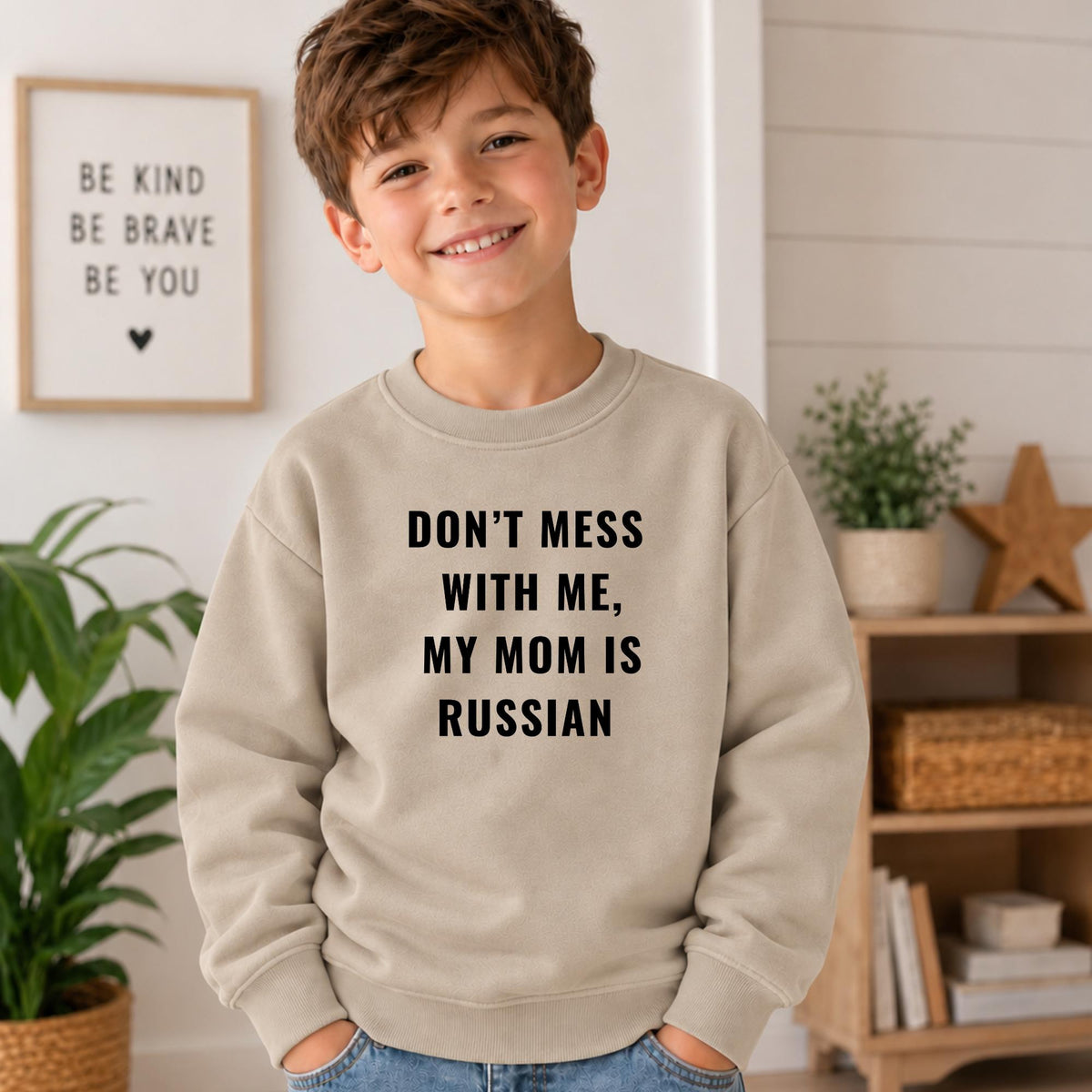 Don't Mess With Me My Mom Is Russian Sweatshirt, Essential Fleece Kids Crewneck, Funny Russian Family Gift, Loose Fit Pullover